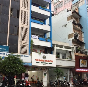 Nha mat tien